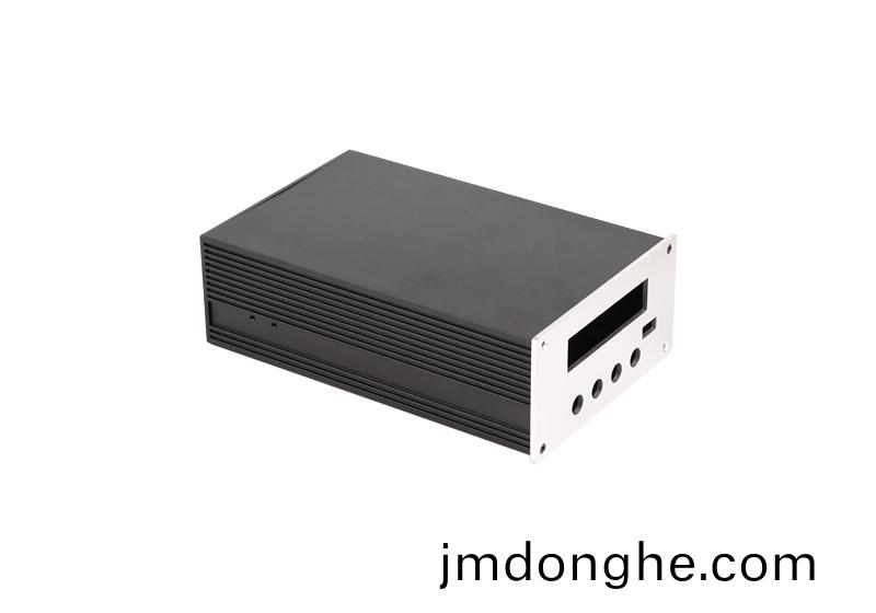 鋁(lv)郃(he)金(jin)機(ji)箱